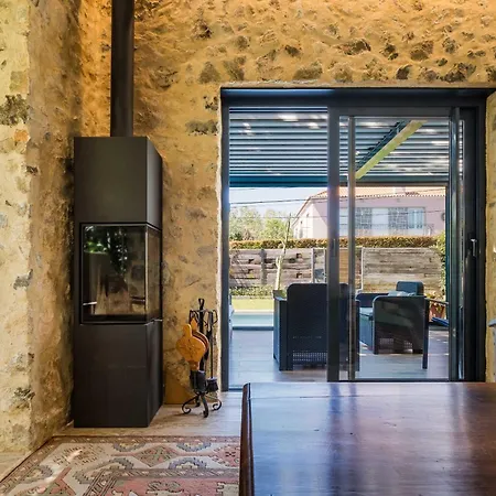 Oasis Ii Віавіа